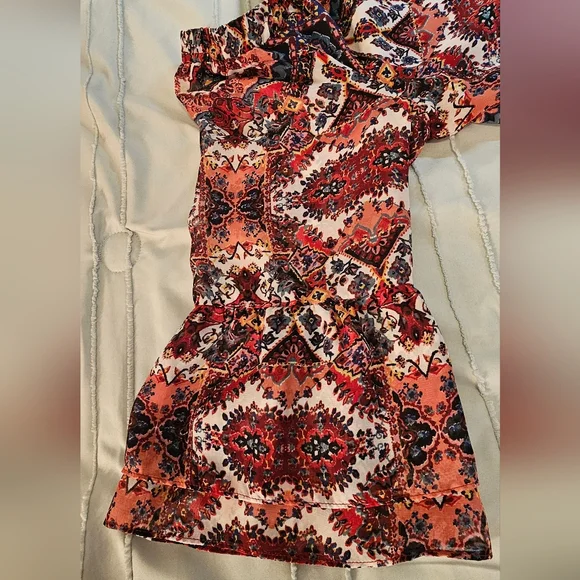 ALYX Women's Pull Over Blouse Size XL - Picture 5 of 11